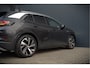 Volkswagen ID.4 First 77 kWh | Stoelverwarming | Stuurverwarming | Trekhaak | Adaptive Cruise Control | Navigatie | Apple Carplay | Keyless | Camera | Parkersensoren |