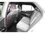 Volkswagen ID.3 204pk Life 58 kWh | Stoel-/ Stuurwielverwarming | Parkeersensoren | Navigatie