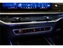 BMW X5 xDrive50e M-Performance Black Optic, Comfort Seats Individual Leder, Panoramadak Sky Lounge, Head-Up, BMW Live, Harman-Kardon, Driving Assistent, Travel/ Warmte/ Comfort/ Spiegel/ Innovatie/ Ambiente pakket, Lichtmetalen velgen 22''
