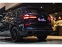 BMW X5 xDrive50e M-Sport Black Optic, Comfort Seats Individual Leder, Panoramadak Sky Lounge, Head-Up, BMW Live, Harman-Kardon, Driving Assistent, Travel/ Warmte/ Comfort/ Spiegel/ Innovatie/ Ambiente pakket, Lichtmetalen velgen 22''