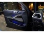 BMW X5 xDrive50e M-Performance Black Optic, Comfort Seats Individual Leder, Panoramadak Sky Lounge, Head-Up, BMW Live, Harman-Kardon, Driving Assistent, Travel/ Warmte/ Comfort/ Spiegel/ Innovatie/ Ambiente pakket, Lichtmetalen velgen 22''