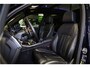 BMW X5 xDrive50e M-Performance Black Optic, Comfort Seats Individual Leder, Panoramadak Sky Lounge, Head-Up, BMW Live, Harman-Kardon, Driving Assistent, Travel/ Warmte/ Comfort/ Spiegel/ Innovatie/ Ambiente pakket, Lichtmetalen velgen 22''