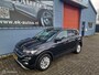 Volkswagen T-Cross TSI Life Business 110PK 6-vers, Keurig !