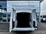 Volkswagen Caddy Maxi Cargo 2.0 TDI 122 PK | | Airco | PDC v+a | Bluetooth | 4 Cilinder TDI Common-rail dieselmotor 2,0 liter 90 kW | Airconditioning | Armleuningen aan Voorstoelen