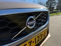 Volvo V40 Cross Country 2.5 T5 254 PK AWD Automaat Panoramdak BLIS Leder Memory Premium Sound Trekhaak 18" Velgen Navi Stoelverw.