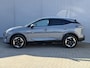 Nissan Qashqai 1.3 MHEV Xtronic N-Connecta Automaat / Panorama dak / Fabrieksgarantie tot 03-2028 / Facelift / 1.800 kg trekgewicht  / Elektrische klep / HUD / Camera 360° /  Cold pack / Stuur-, stoel- en voorruitverwarming / Navigatie / Apple Carplay Android / 18" LM wielen /