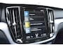 Volvo V60 2.0 B3 163pk Momentum Advantage | Trekhaak | Leer | Apple CarPlay / Android Auto | Camera | Adaptive Cruise