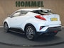 Toyota C-HR 1.2 Dynamic - ORIGINEEL NEDERLANDSE AUTO - AUTOMATISCHE AIRCO - CRUISE CONTROL - KEYLESS ENTRY & START - LICHTMETALEN VELGEN - AFNEEMBARE TREKHAAK (1.300KG GEREMD) - MULTIMEDIAVOORBEREIDING
