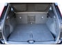 Volvo EX40 Single Motor Extended Range Ultra 82 kWh | Panoramadak | Verwarmbare voorstoelen+stuurwiel | 360 graden camera | Permium audio by Harman Kardon | Warmtepomp | Apple carplay/Android auto | Keyless