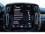 Volvo EX40 Single Motor Extended Range Ultra 82 kWh | Panoramadak | Verwarmbare voorstoelen+stuurwiel | 360 graden camera | Permium audio by Harman Kardon | Warmtepomp | Apple carplay/Android auto | Keyless