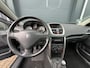 Peugeot 207 SW Outdoor 1.6 VTi XS BJ08 PANORAMA LMV