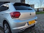 Volkswagen Polo 1.0 TSI R-Line Edition Navigatie cruis control trekhaak parkeer sensor trekhaak