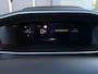 Peugeot 2008 1.2 Hybrid 136 GT I Aut. I Pano.dak I Leder I Camera I Carplay I NL auto