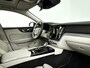 Volvo S60 Recharge T8 AWD Inscription | Panoramadak | Parkeercamera | Stoel- en Stuurverwarming | Trekhaak
