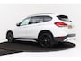 BMW X1 SDrive20i Business Edition Plus | Org NL | Leer | Sportstoelen | Head-Up | Shadowline | Stoelverwarming |