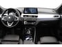 BMW X1 SDrive20i Business Edition Plus | Org NL | Leer | Sportstoelen | Head-Up | Shadowline | Stoelverwarming |