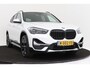 BMW X1 SDrive20i Business Edition Plus | Org NL | Leer | Sportstoelen | Head-Up | Shadowline | Stoelverwarming |