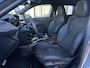 Peugeot 2008 1.2 Hybrid 145 GT | Alcantara | Stoelmassage/-verwarming | Keyless Entry/Start | Full LED | Climate Control | Adaptive Cruise Control | Apple Carplay/Android Auto | Navigatie | Draadloze telefoonlader | Dodehoek | Parkeercamera/-sensoren |