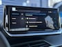 Peugeot 2008 1.2 Hybrid 145 GT | Alcantara | Stoelmassage/-verwarming | Keyless Entry/Start | Full LED | Climate Control | Adaptive Cruise Control | Apple Carplay/Android Auto | Navigatie | Draadloze telefoonlader | Dodehoek | Parkeercamera/-sensoren |