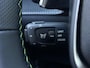Peugeot 2008 1.2 Hybrid 145 GT | Alcantara | Stoelmassage/-verwarming | Keyless Entry/Start | Full LED | Climate Control | Adaptive Cruise Control | Apple Carplay/Android Auto | Navigatie | Draadloze telefoonlader | Dodehoek | Parkeercamera/-sensoren |