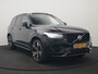 Volvo XC90 T8 Recharge AWD Ultimate Dark PHEV LONG RANGE 455pk 7 Persoons | Trekhaak af Fabriek | Panodak | Adaptive Cruise | 360 Camera | 22"L.M | Head Up | Google Maps | Pilot Assist | Harmand Kardon | Stuurverwarming | Plug In Hybrid