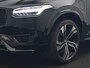 Volvo XC90 T8 Recharge AWD Ultimate Dark PHEV LONG RANGE 455pk 7 Persoons | Trekhaak af Fabriek | Panodak | Adaptive Cruise | 360 Camera | 22"L.M | Head Up | Google Maps | Pilot Assist | Harmand Kardon | Stuurverwarming | Plug In Hybrid