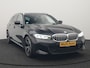 BMW 3-Serie Touring 330e M Sport FACELIFT Plug In Hybrid 293pk Dealer O.H PHEV | Head Up | Alcantara Sportstoelen Memory | Widescreen Navi | Keyless | stuur & Stoelverwarming | Camera & Parkassist | Apple Carplay | Sfeerverlichting |