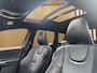 Volvo XC60 T5 R-Design | Stoelverwarming | Standkachel | Panoramadak | Parkeersensoren V+A | Parkeercamera |