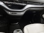 Fiat 500e 3+1 La Prima 42 kWh 118pk Automaat | SOH 96,7% | Glazen Dak | Navigatie | Climate Control | Cruise Control | Achteruitrijcamera | Dodehoekdetectie | 17" Lichtmetalen Velgen | Apple Carplay/Android Auto |