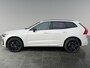 Volvo XC60 2.0 T6 Plug-in hybrid AWD Plus Black Edition | Panoramadak | Stoelverwarming | Sportstoelen | Harman/Kardon |