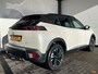 Peugeot 2008 1.2 PureTech GT|Automaat|Trekhaak|LED|Carplay|Android Auto|Parelmoer|Two-Tone