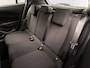 Peugeot e-2008 EV Sport 50 kWh Automaat (APPLE CARPLAY, PARELMOER, PARKEERSENSOREN, CRUISE, SPORTSTOELEN, KEYLESS, NIEUWE APK, NIEUWSTAAT)