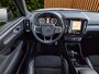 Volvo XC40 2.0 T4 R-Design | Dealer onderhouden! | Trekhaak | Camera | Panoramadak | Adaptive Cruise | Memory