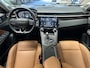 Lynk & Co 01 1.5 GREY LINE PREMIUM COGNAC LEDER 100 STUKS OP VOORRAAD ! VOL OPTIES ! 360 CAMERA ADAPTIVE CRUISE CONTROL PANORAMA SCHUIF/KANTELDAK APPLE CARPLAY/ANDROID RIJSTROOKSENSOREN ZEER MOOI !!