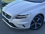 Volvo V40 1.5 T3 Polar+ Sport Automaat, R-design, Metallic, Stoelverwarming, Harman Kardon audio, Extra getinte ramen achter, Leder-nubuck bekleding, Panoramadak