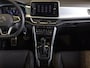 Volkswagen T-Roc 1.5 TSI Goal Edition / 150pk / Stoelverwarming / Dodehoek assistent / Parkeer assistent /