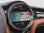 MINI Cooper 1.5 Camden Edition | Panoramadak | Leder | Camera | Cruise Control | Airco (automatisch) | Apple Carplay/Android Auto|telefoonintegratie premium | Cruise control