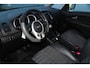 Kia Venga 1.6-125pk CVVT X-ecutive. Keurig nette en goed onderhouden hoogzitter ! Autm. airco, LM wielen, trekhaak, cruise control, metallic lak, elektr ramen v+a, parkeersensoren achter etc.