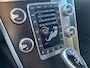 Volvo XC60 2.0 T5 FWD R-Design | Achteruitrijcamera | Extra getint glas | Keyless entry