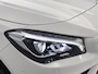 Mercedes-Benz CLA 200 Prestige AMG-Styling AANBIEDING!! (Goed OnderH, Panorama, SfeerV, Navi, Camera, PDC V+A, StoelV, Etc)