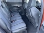 Peugeot 5008 1.2 PureTech Blue Lease Allure 7 Persoons - Airco - Achteruitrijcamera - Navigatiesysteem - Trekhaak - Cruise control - Parkeersensoren voor en achter - Licht metalen velgen 19 inch - Led verlichting - Stuur multifunctioneel - Mistlampen voor - Radio - Regensensor - Rijstrooksensor - Stuur leder