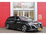 Peugeot 308 SW 1.2 130PK AUTOMAAT GT PACK BUSINESS | ELEKTRISCHE STOEL MET GEHEUGEN FUNCTIE | STOEL/STUUR VERWARMING | ELEKTRISCHE ACHTERKLEP | 360° CAMERA | KEYLESS ENTRY/START | ADAPTIVE CRUISE CONTROL | 19" LICHTMETALEN VELGEN | DRAADLOZE TELEFOONLADER | DRAADLOZE APPLE CARPLAY/ANDROID AUTO | NAVIGATIE | ALCANTARA BEKLEDING | DAB+ RADIO | DODEHOEK DETECTIE | VERWARMBARE VOORRUIT |