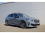 BMW 1-Serie M135i xDrive High Executive (Panodak Sportleder/Memory Carplay HeadUp HarmanKardon Camera Keyless Full-Led PrivacyGlass)