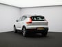 Volvo XC40 Recharge P8 AWD R-Design / Panoramadak / 360 Camera / Harman Kardon / 20" Wielen / Nubuck Bekleding / Stoel+Stuurverwarming / Adaptive Cruise / BLIS /