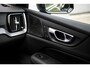 Volvo V60 2.0 B3 Plus Dark | Trekhaak | Panoramadak | 360 Camera | Harman/Kardon | Standkachel | All-Season Banden | Stoelverwarming voor en achter | Stuurverwarming | Power Seats |