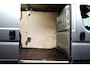 Opel Movano 2.2D L2H2 140PK 3.5t Automaat BPM vrij | Cruise control | Climate control | Achteruitrijcamera | Betimmering | Navigatie
