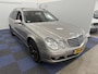 Mercedes-Benz E-klasse Estate 200 K. / AUTOMAAT / SCHUIFKANTELDAK / DEALER ONDERHOUDEN