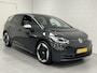 Volkswagen ID.3 First Max 58 kWh TREKHAAK AFNEEMBAAR | NAVIGATIE | ALL SEASON BANDEN | NETTE AUTO!