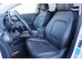 Hyundai Kona Electric EV Premium 64 kWh AUTOMAAT - Airco / Navi / Cruise / Leder / Stoelverw. + koeling / Parkeers. / NAP