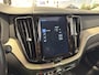 Volvo XC60 2.0 T8 Twin Engine AWD Inscription | 360 Camera | Panorama dak | Trekhaak | Stoel ventilatie | BLIS